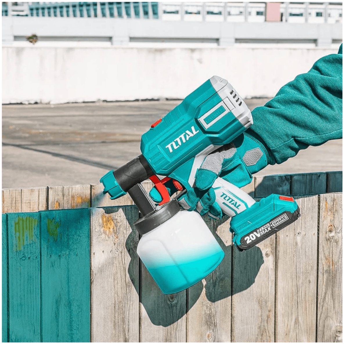 LITHIUM-ION SPRAY GUN TOTAL