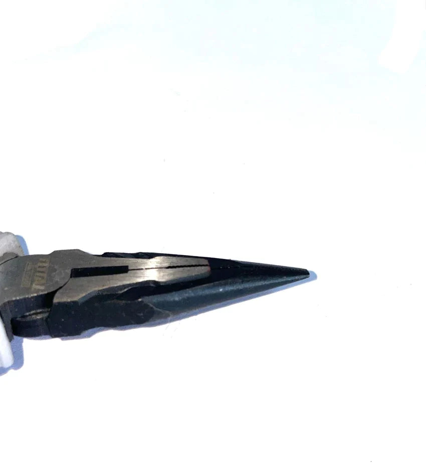 TOTAL LONG NOSE PLIER 160MM/6" Cr-V MATERIAL