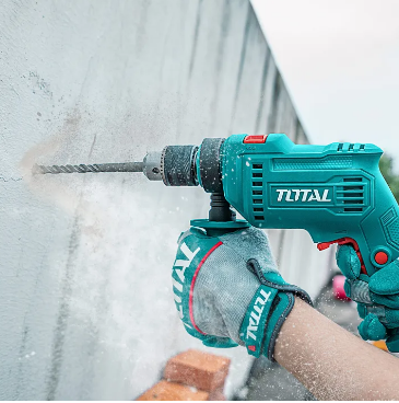 TOTAL IMPACT DRILL 680W 13MM VARIABLE SPEED